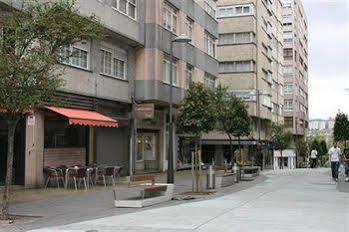 Hostal Liste Station La Corogne Extérieur photo